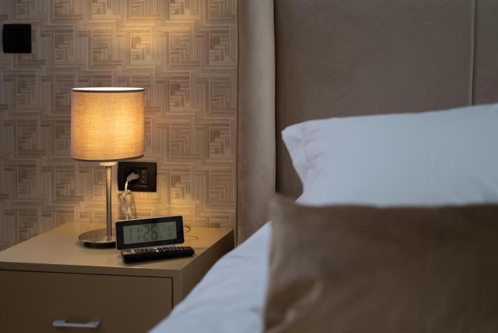 Studio Chic Avec Parking Casablanca Bagian luar foto